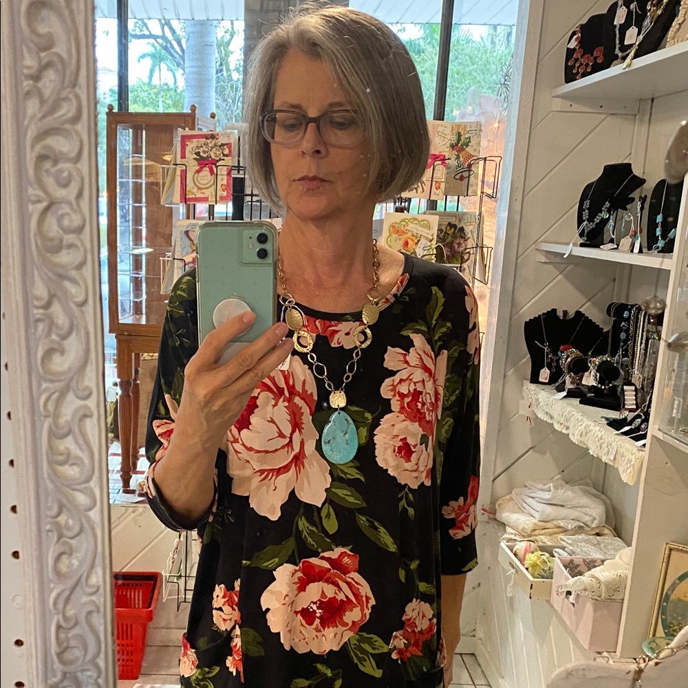 Meet your Posher, Carolyn